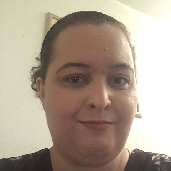 Meet your Posher, Lucinda - Picture 5 of 5